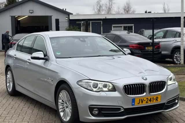 BMW 5-Serie (2016) thumbnail 3