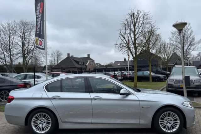 BMW 5-Serie (2016) thumbnail 5