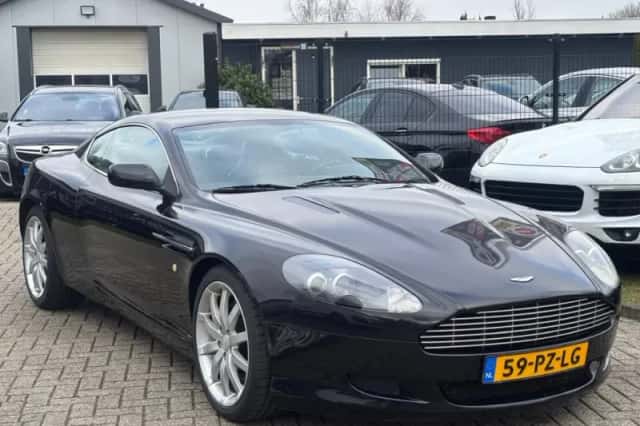 Aston Martin DB9 (2005) thumbnail 3