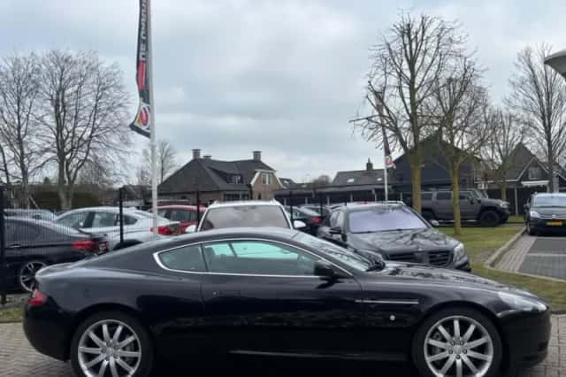 Aston Martin DB9 (2005) thumbnail 5