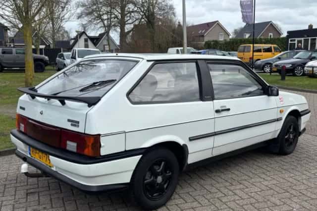 Lada Samara (1997) thumbnail 6