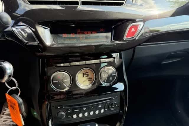 Citroën DS3 (2011) thumbnail 6
