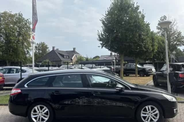 Peugeot 508 (2012) thumbnail 3