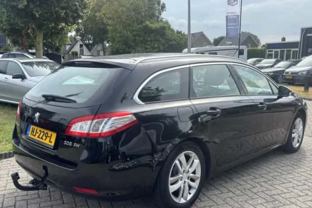 Peugeot 508 (2012) thumbnail 4