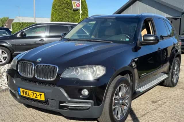 BMW X5 (2009) thumbnail 1