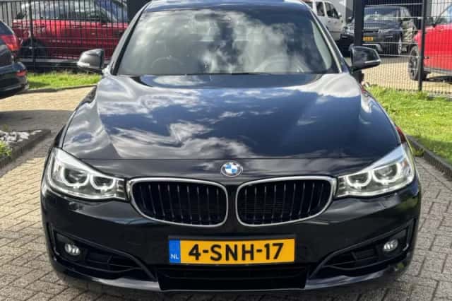 BMW 3-Serie (2013) thumbnail 2