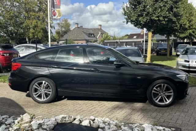 BMW 3-Serie (2013) thumbnail 4