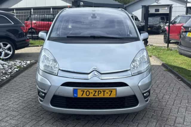 Citroën C4 Picasso (2013) thumbnail 2