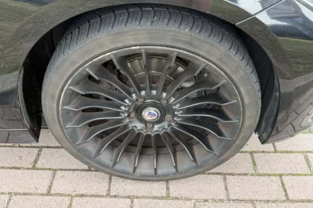 BMW 3-Serie (2012) thumbnail 6