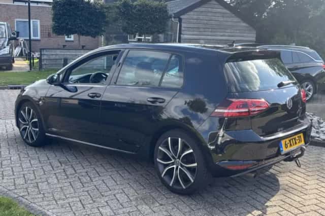 Volkswagen Golf (2014) thumbnail 6