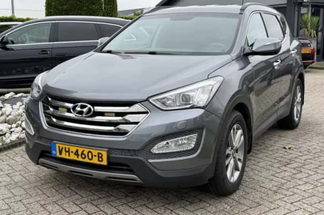 Hyundai Santa Fe (2014) thumbnail 1