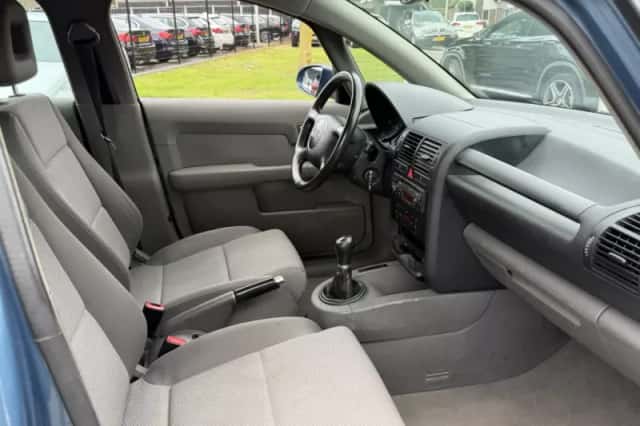 Audi A2 (2001) thumbnail 6