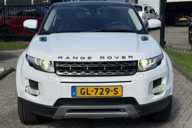 Land Rover Range Rover Evoque (2012) thumbnail 2