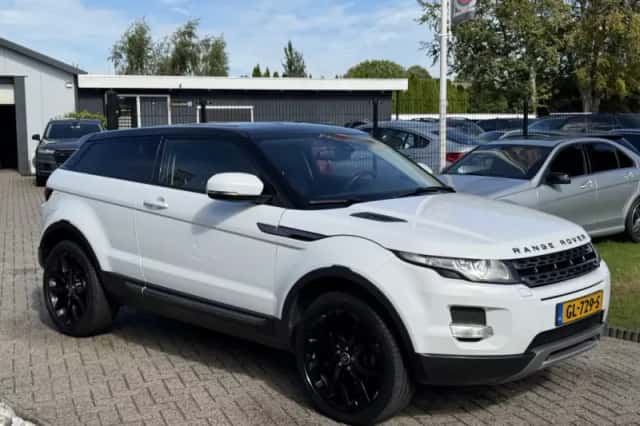 Land Rover Range Rover Evoque (2012) thumbnail 4