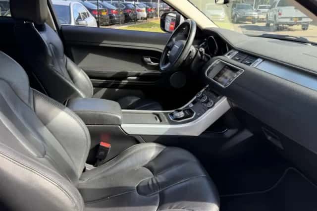 Land Rover Range Rover Evoque (2012) thumbnail 5