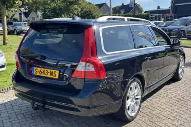 Volvo V70 (2008) thumbnail 5