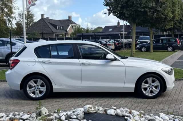 BMW 1-Serie (2012) thumbnail 3
