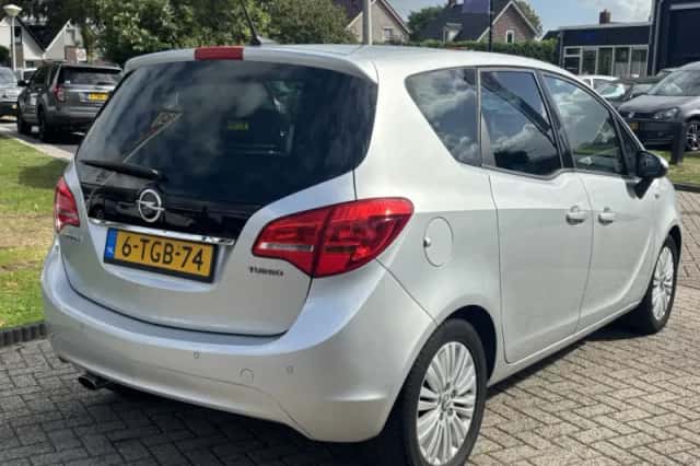 Opel Meriva (2014) thumbnail 5