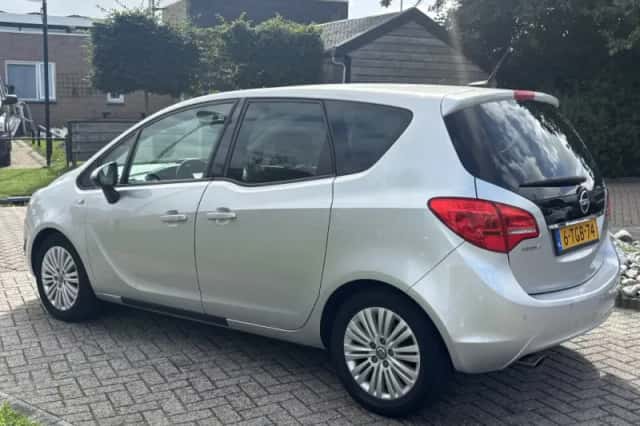 Opel Meriva (2014) thumbnail 6