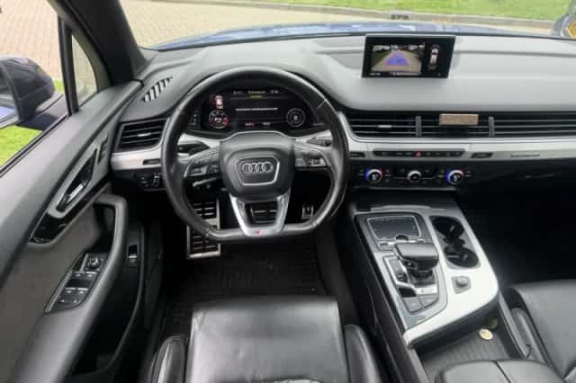 Audi SQ7 (2017) thumbnail 5