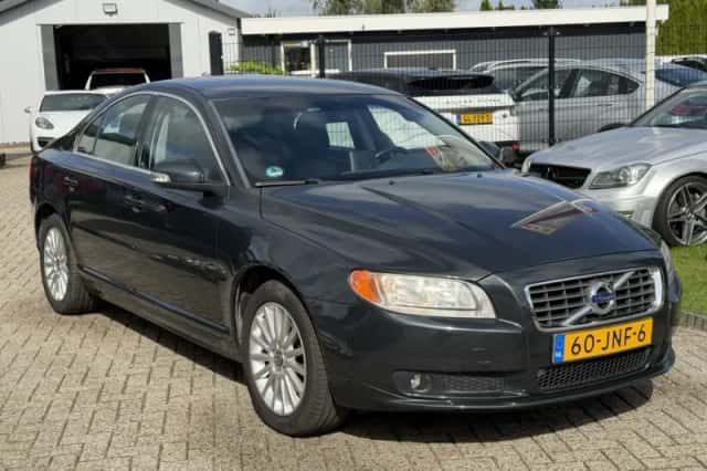 Volvo S80 (2009) thumbnail 2