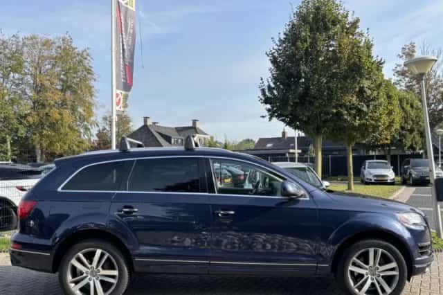 Audi Q7 (2015) thumbnail 4
