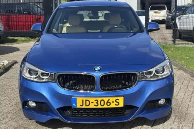 BMW 3-Serie (2016) thumbnail 2