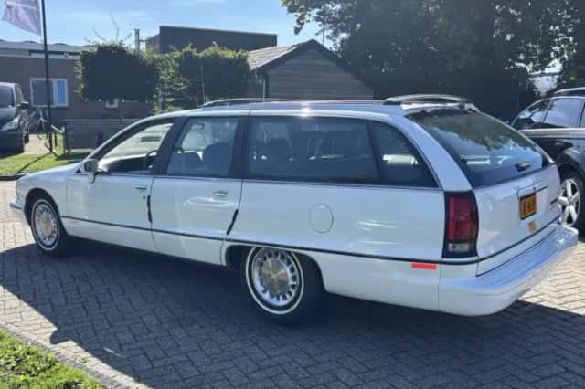 Chevrolet Caprice (1991) thumbnail 6