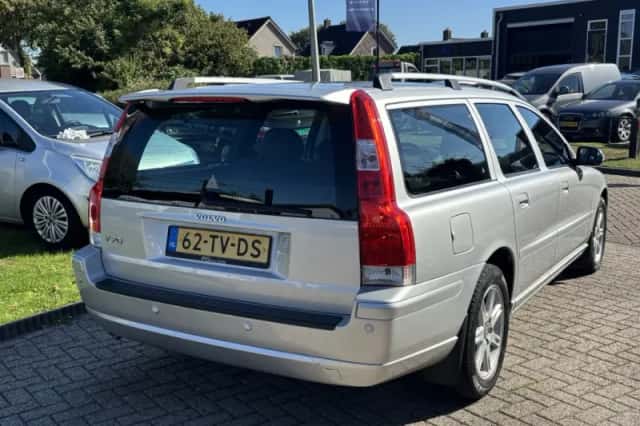 Volvo V70 (2007) thumbnail 5