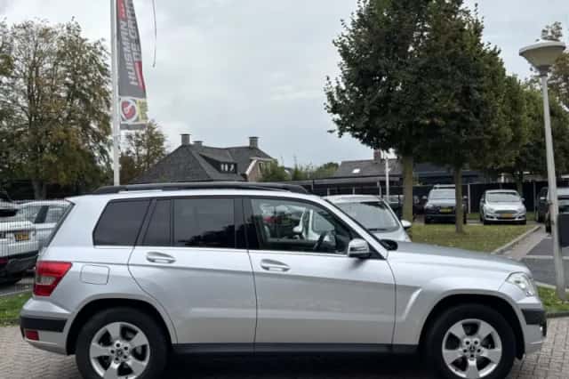 Mercedes-Benz GLK-Klasse (2009) thumbnail 4