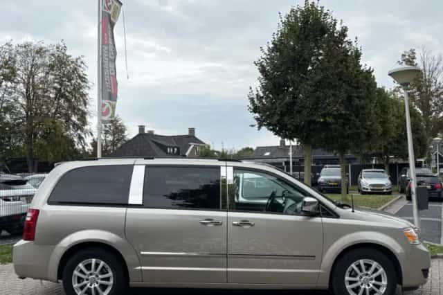 Dodge Grand Caravan (2008) thumbnail 4