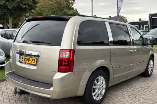 Dodge Grand Caravan (2008) thumbnail 5