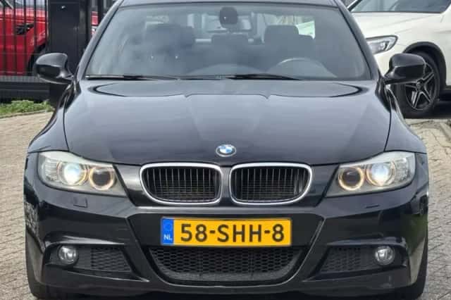 BMW 3-Serie (2011) thumbnail 2