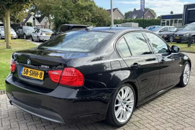 BMW 3-Serie (2011) thumbnail 5