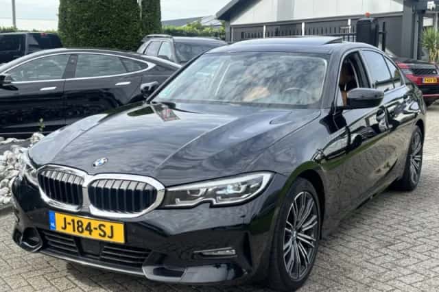 BMW 3-Serie (2019) thumbnail 1