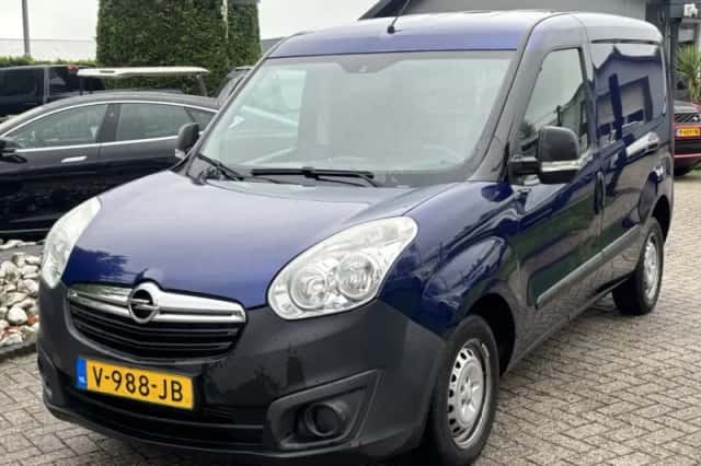 Opel Combo (2013) thumbnail 1