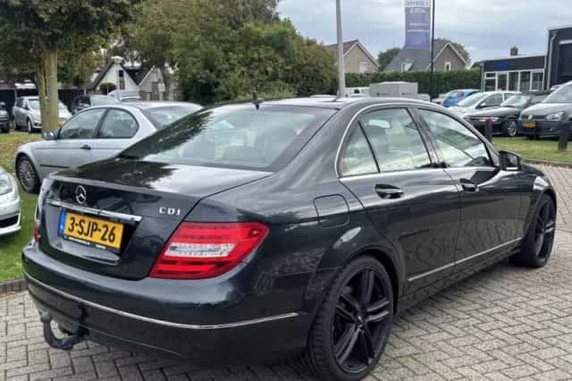 Mercedes-Benz C-Klasse (2013) thumbnail 5
