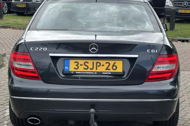Mercedes-Benz C-Klasse (2013) thumbnail 6