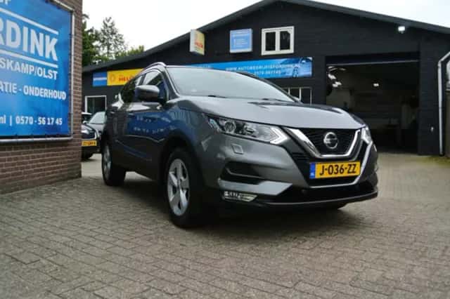 Nissan Qashqai (2018) thumbnail 5