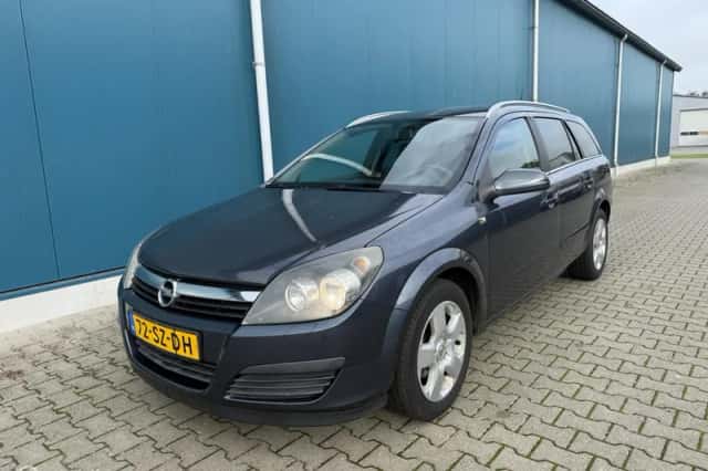 Opel Astra (2006) thumbnail 1