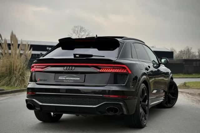 Audi RS Q8 (2022) thumbnail 2