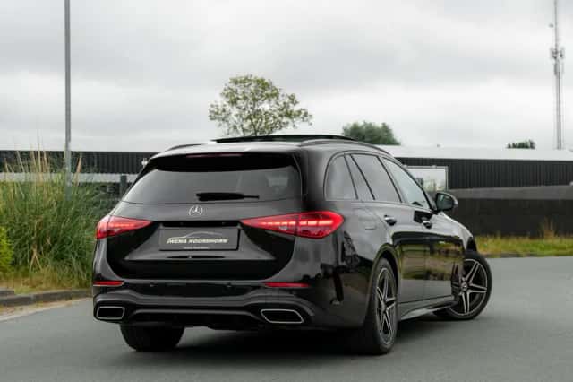 Mercedes-Benz C-Klasse (2023) thumbnail 2