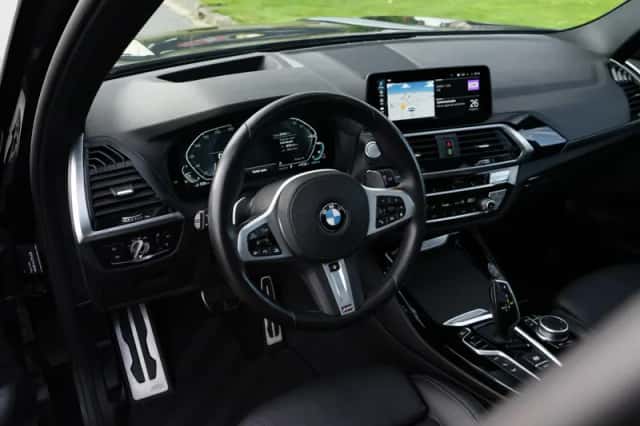 BMW X3 (2020) thumbnail 3