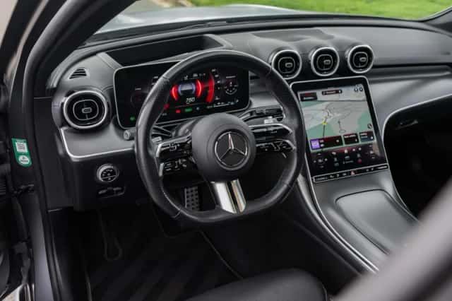 Mercedes-Benz C-Klasse (2023) thumbnail 3