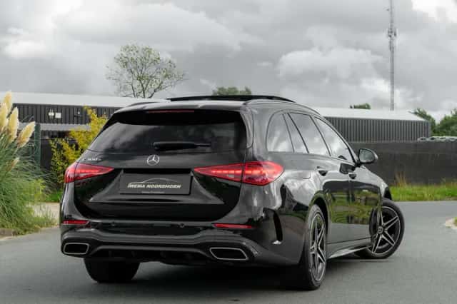 Mercedes-Benz C-Klasse (2022) thumbnail 2