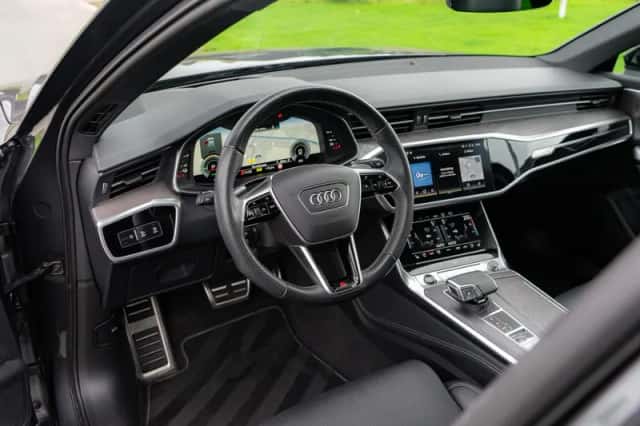 Audi A6 (2023) thumbnail 3