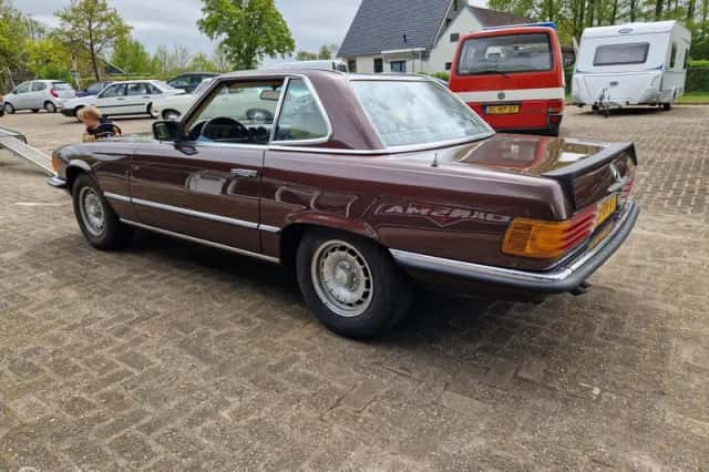 Mercedes-Benz SL-Klasse (1980) thumbnail 3