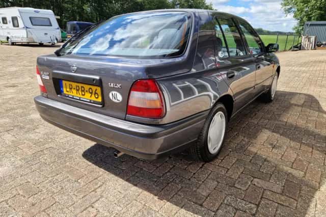 Nissan Sunny (1995) thumbnail 6