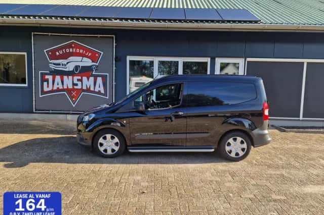 Ford Transit Courier (2020) thumbnail 1