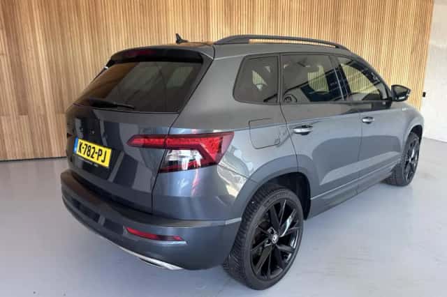 Škoda Karoq (2021) thumbnail 4
